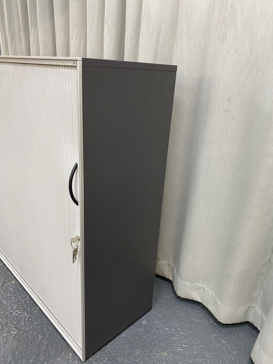 Armadi: Aktenschrank – Usato da Hägglingen venduto da Karin0802 1